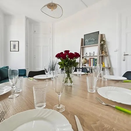 Apartman T4 Elegant Et Lumineux Coeur De Ville, Balcon Troyes