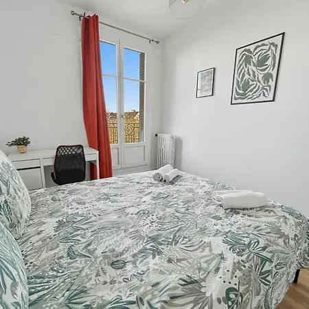 T4 Elegant Et Lumineux Coeur De Ville, Balcon Apartman Troyes