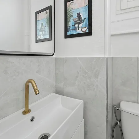 T4 Elegant Et Lumineux Coeur De Ville, Balcon Апартаменты *