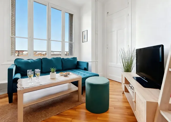 T4 Elegant Et Lumineux Coeur De Ville, Balcon *