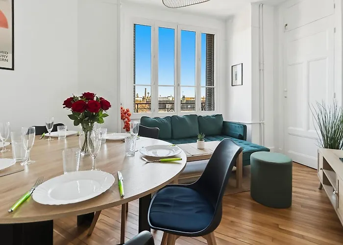 T4 Elegant Et Lumineux Coeur De Ville, Balcon Труа