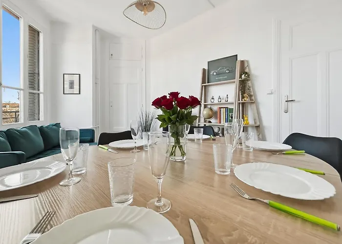 Апартаменты T4 Elegant Et Lumineux Coeur De Ville, Balcon Труа