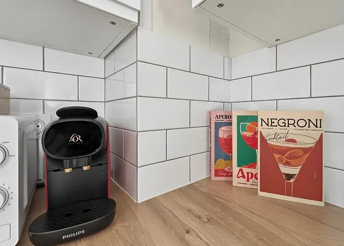 T4 Elegant Et Lumineux Coeur De Ville, Balcon Апартаменты Труа