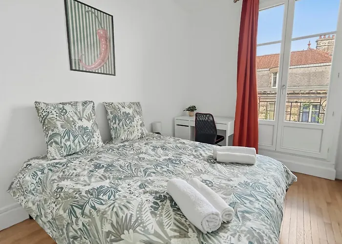 T4 Elegant Et Lumineux Coeur De Ville, Balcon Апартаменты