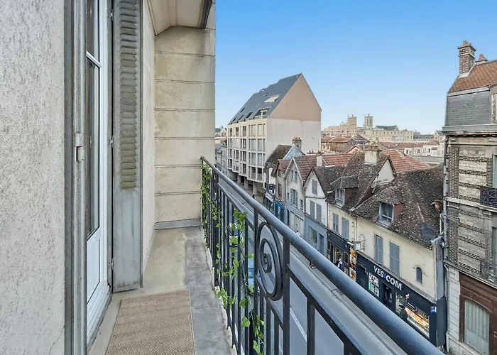 T4 Elegant Et Lumineux Coeur De Ville, Balcon Апартаменты *